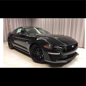 Meet your Posher, Sergio